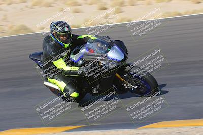 media/Nov-28-2022-Moto Forza (Mon) [[c5a51e62ca]]/A Group/Session 2 (Turn 12 Inside)/